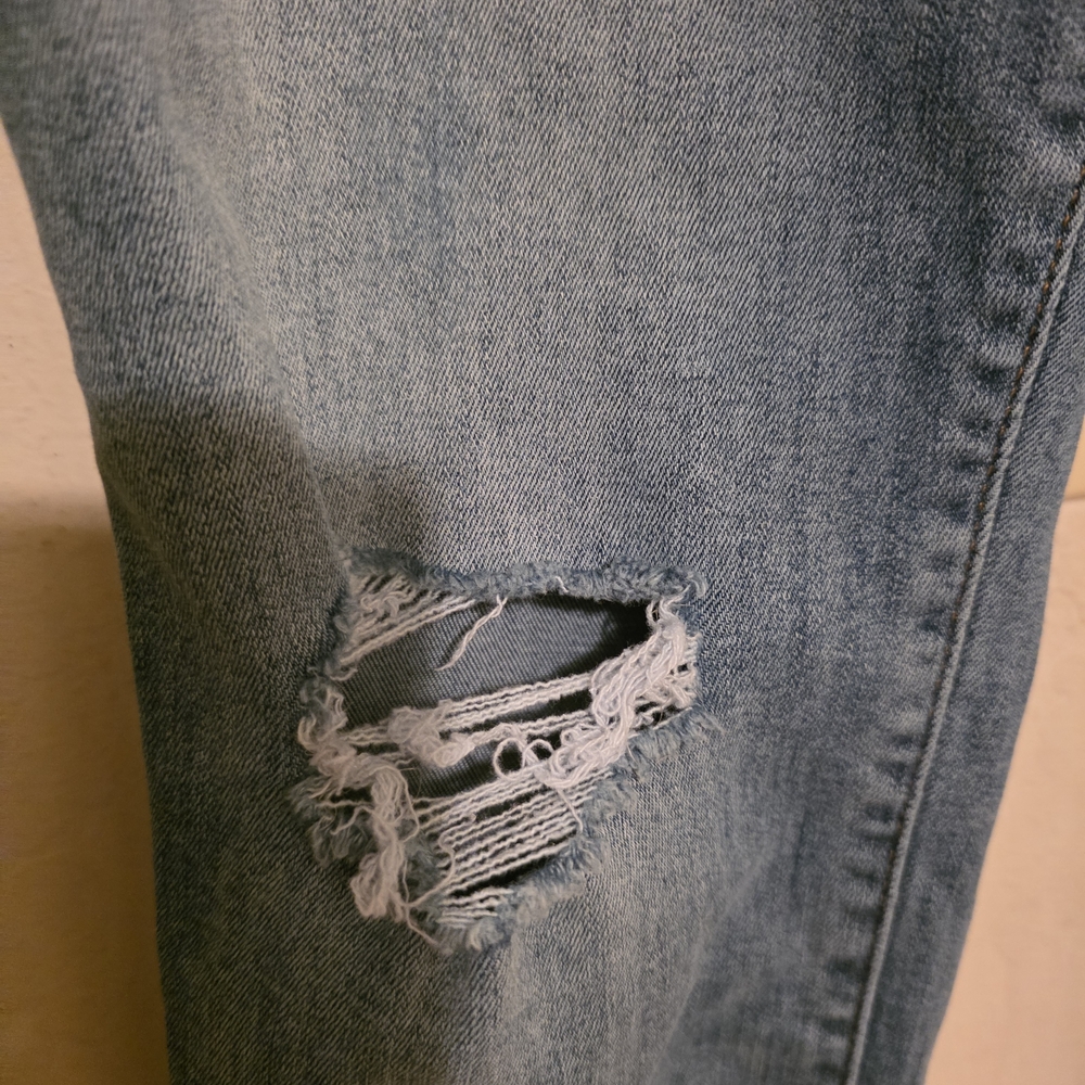 Lucky Brand MID RISE SUPER SKINNY AVA Light Blue Cropped Jeans size 10/30 A - Picture 5 of 10